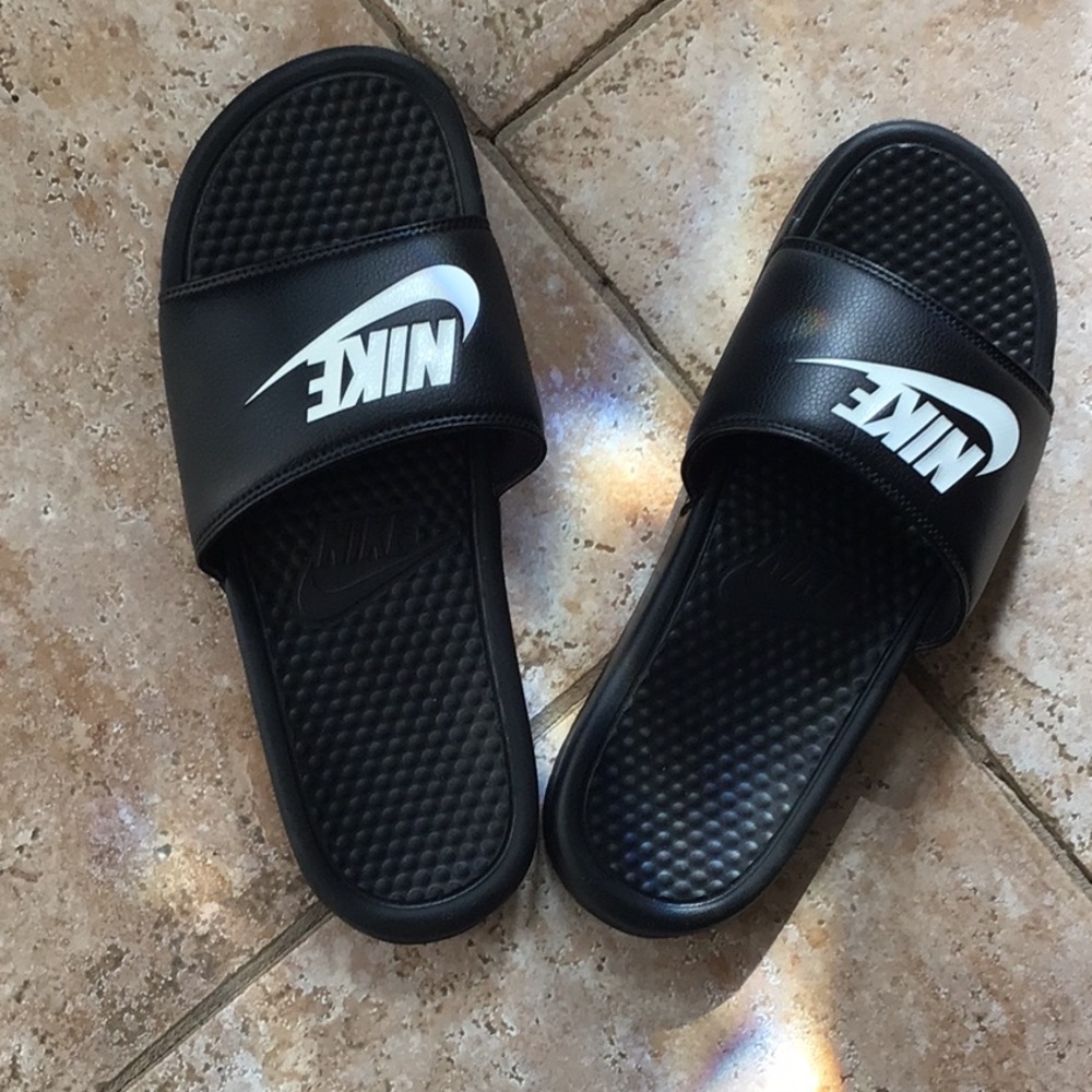 Nike slides